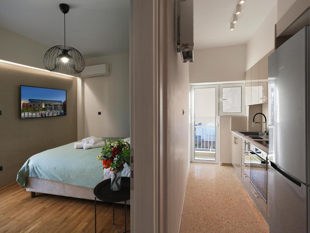 Metro Fix Apartment Atena Exterior foto